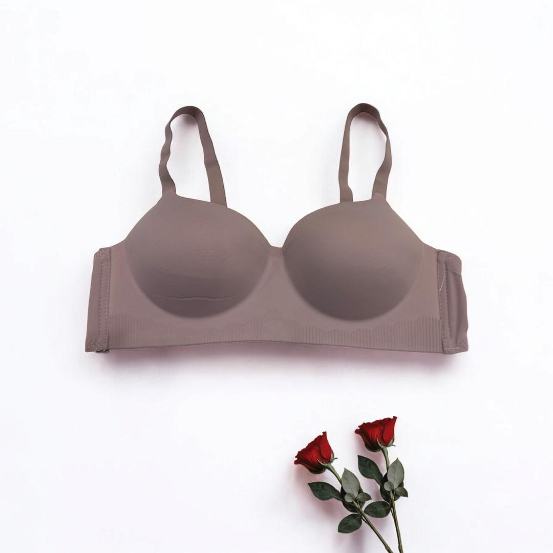 MALAI PLAIN COMFORTABLE AND LIGHTWEIGHT PADDED BRA